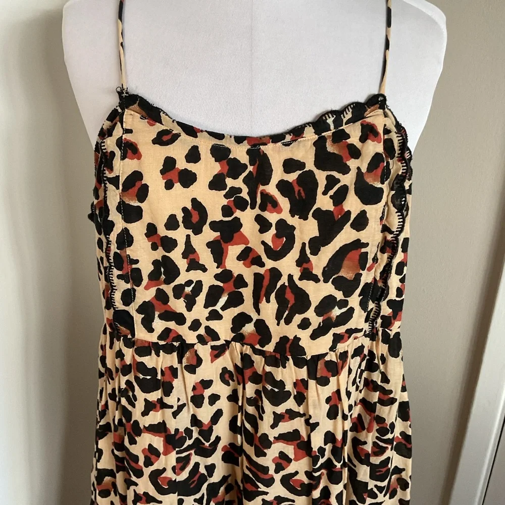 Urban Outfitters Hanna Leopard Print Scallop Ruffle Babydoll Dress Size L - Picture 3 of 7